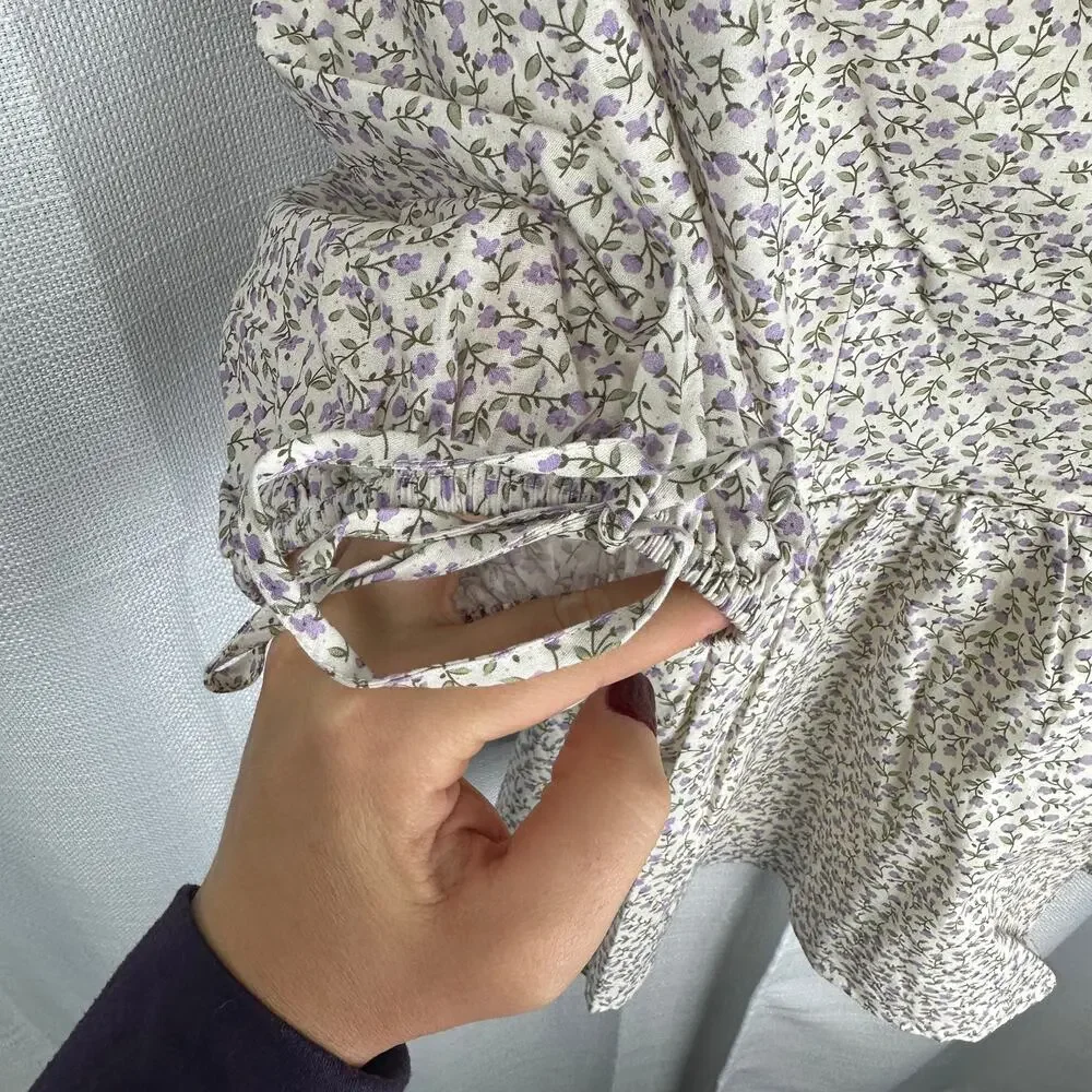 Tuckernuck White Floral Puff-Sleeve Peplum Blouse